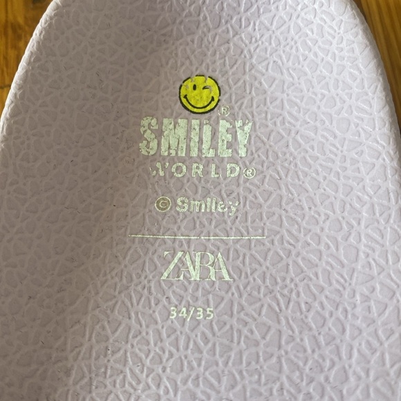 Zara Smiley World Girls Purple Sandals Size 34/35 size 2.5/3 - Picture 5 of 6